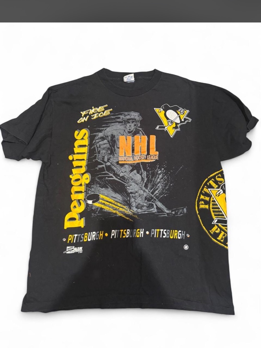 Vintage Pittsburgh Penguins Black Graphic Short Sleeve Tee